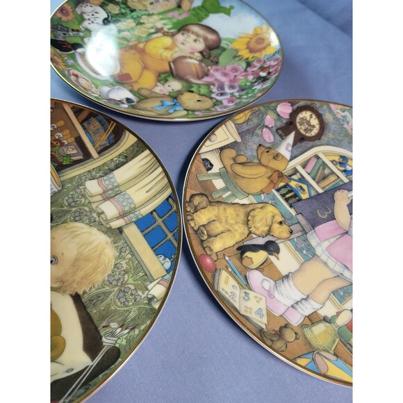 Carol Lawson Plates Storytime 1981 Teachers Pet 1982 Teatime Surprise 1983 VTG - Picture 11 of 12